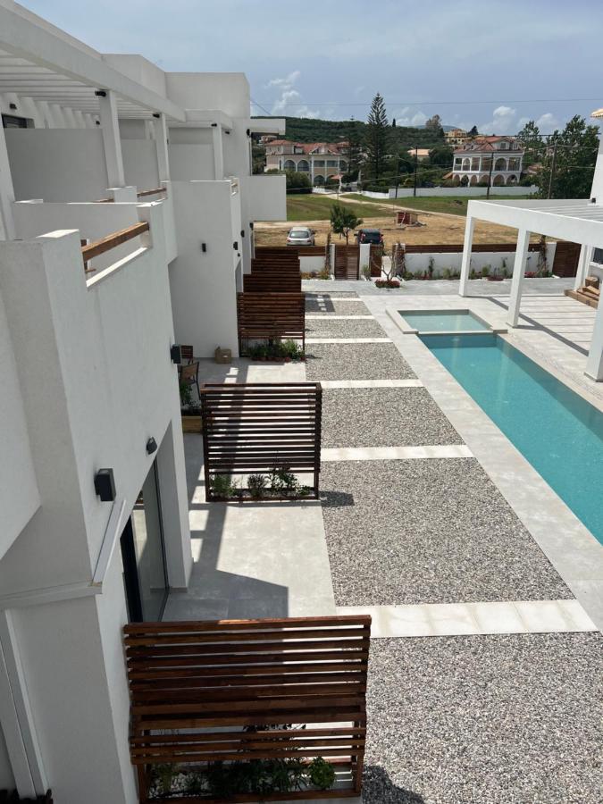 κimiro Tsilivi